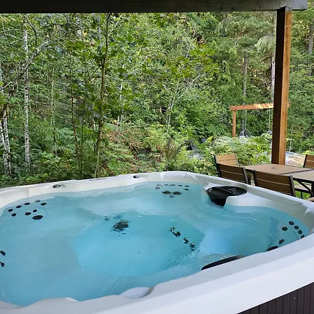 North Cascades Escape- Spacious 5-Bedroom, Family Friendly, Ac, Wifi